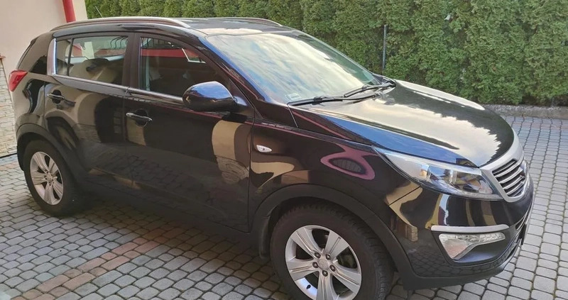 Kia Sportage cena 48900 przebieg: 134000, rok produkcji 2012 z Bochnia małe 106